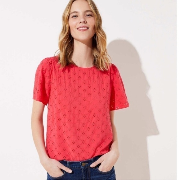 Ann Taylor LOFT Eyelet Short Sleeve Top Blouse in Coral/Red Size XSP NWOT - Picture 1 of 12